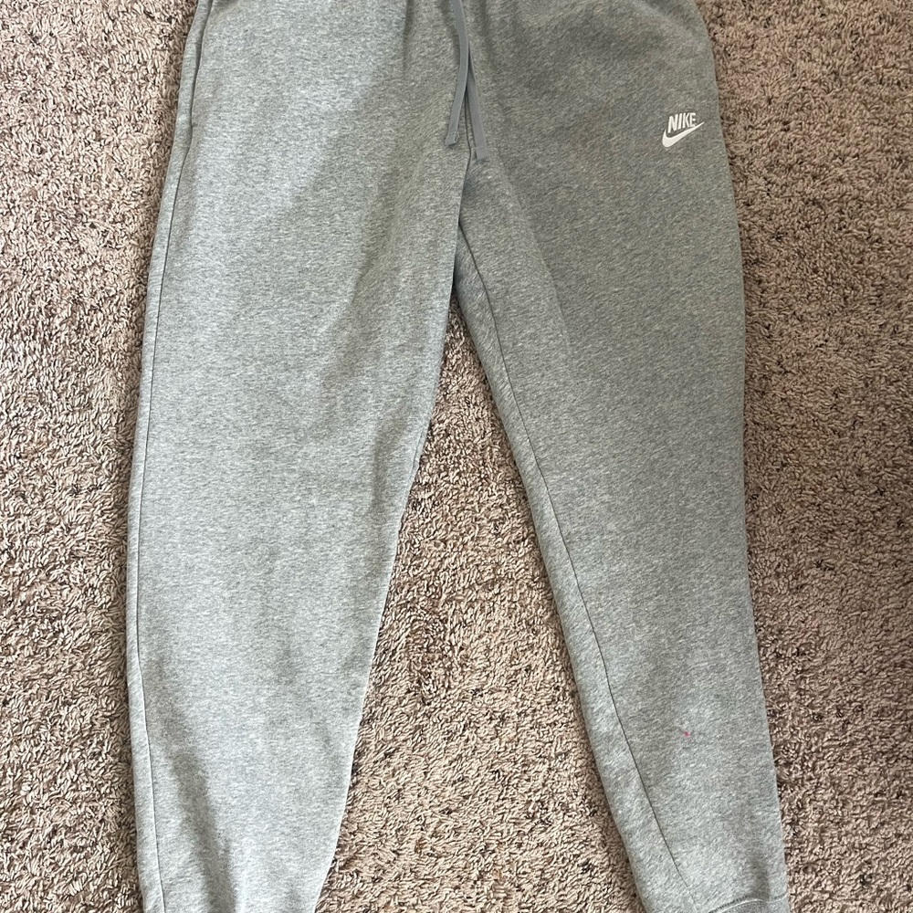 Gray Nike Sweatpants Women